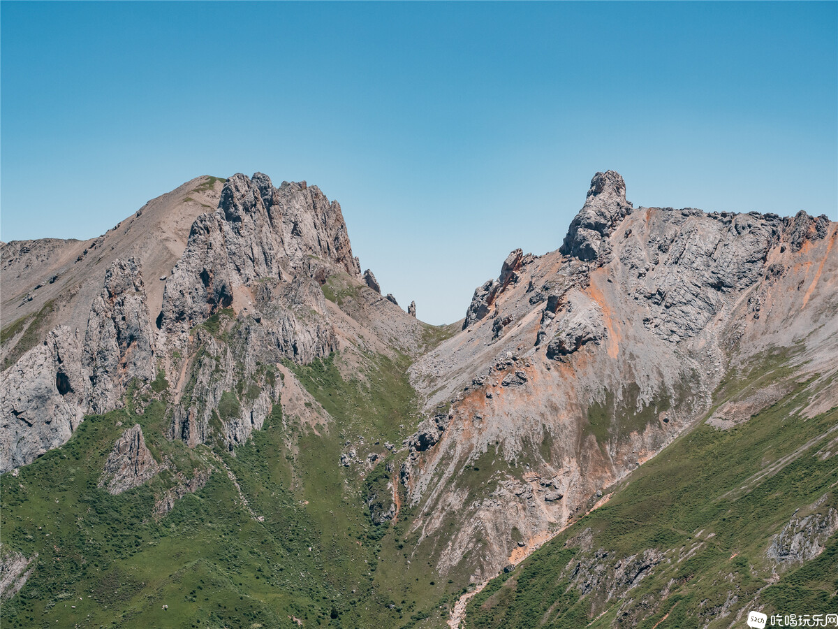EM131352.jpg